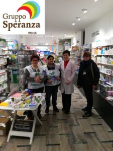 Volontarie in farmacia a Bagnatica