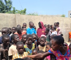 Casa accoglienza di Winneba 9 I bambini e i ragazzi presenti all'apertura della casa di accoglienza