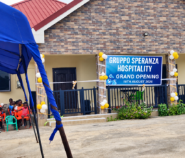 Cartellone dell'inaugurazione della casa accoglienza dedicata al gruppo speranza